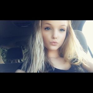 Meet your Posher, Hannah